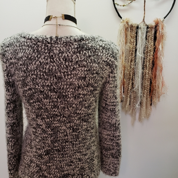 Almost famous eyelash fuzzy sweater - Picture 10 of 14